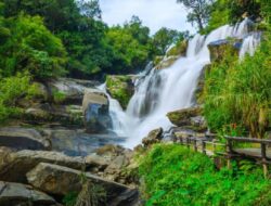 4 Rekomendasi Wisata Air Terjun di Sumbar, Akhir Pekan Makin Nikmat