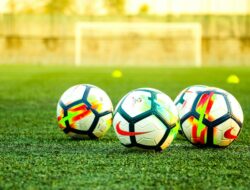 Sepak Bola dan Komunitas: Bagaimana Olahraga Ini Membentuk Kebersamaan dan Solidaritas